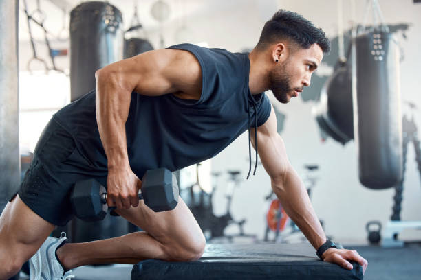 BUILD STRENGTH WITH DUMBBELLS